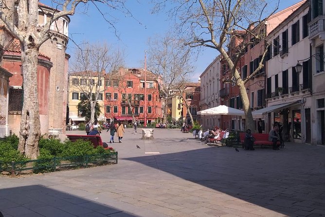 Venice Small Group Walking Tour of Most-Famous Sites &Attractions - Piazza San Marco as Your Finish Line (Not Your Starting Point)