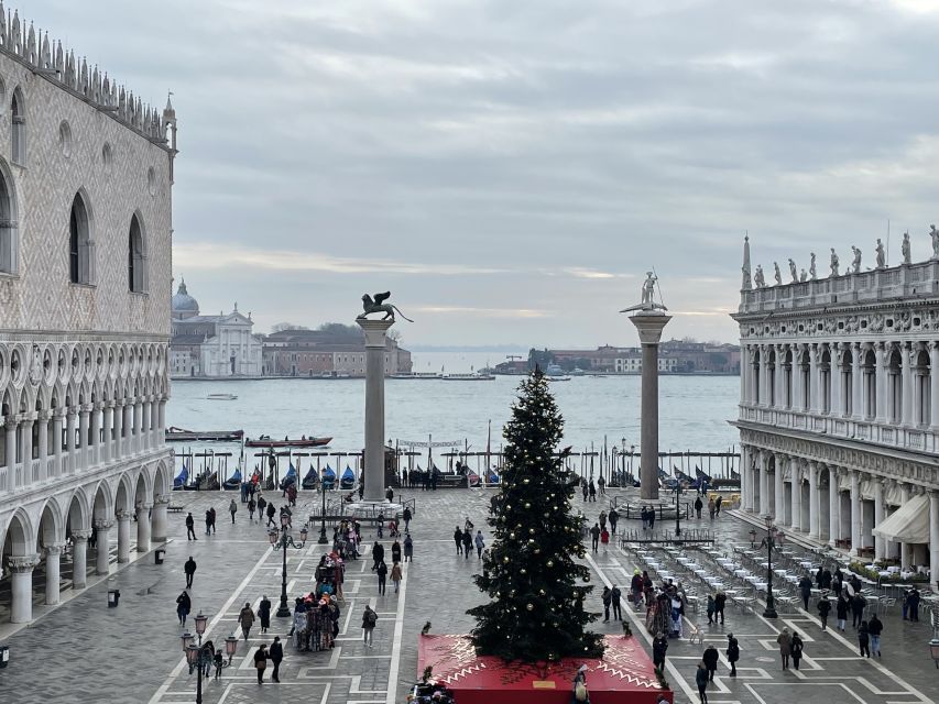 Venice: St. Mark's Basilica & Doge's Palace Tour with Ticket - Using Your Included Museum Time: Correr, Archaeological, Biblioteca Marciana