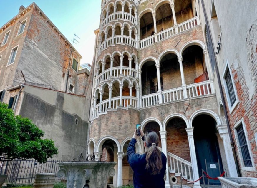 Venice: St. Mark's, Doges Palace, Rialto, and Gondola Tour - The gondola ride on the Grand Canal and lagoon views