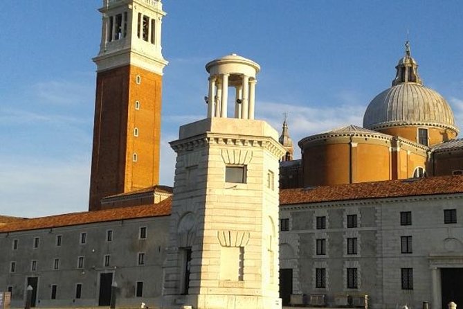 Venice Sunset Cruise by Typical Venetian Boat with Prosecco - The route that sets up the big moments