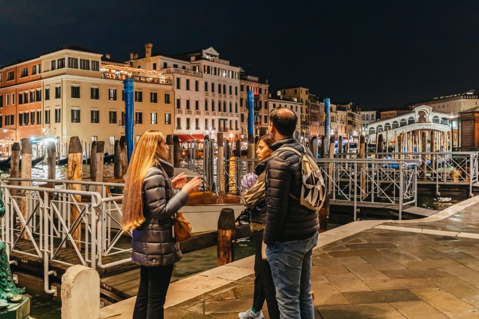 Venice: The Ghost & Legends Walking Tour - The lagoon’s unburied child legend: what you might actually experience