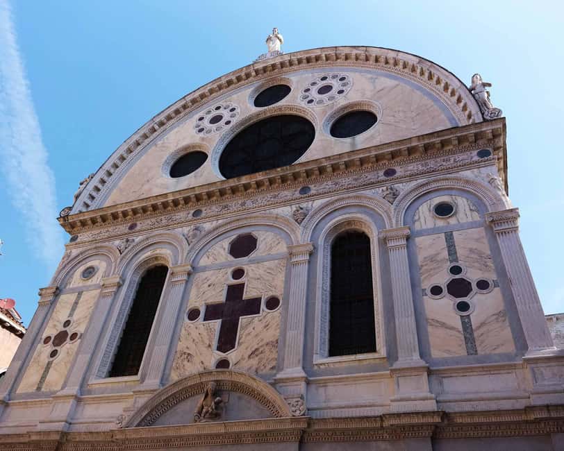 Venice: The Grand Canal Touch – Walking & Gondola Experience - A walking-and-gondola combo that makes Venice make sense