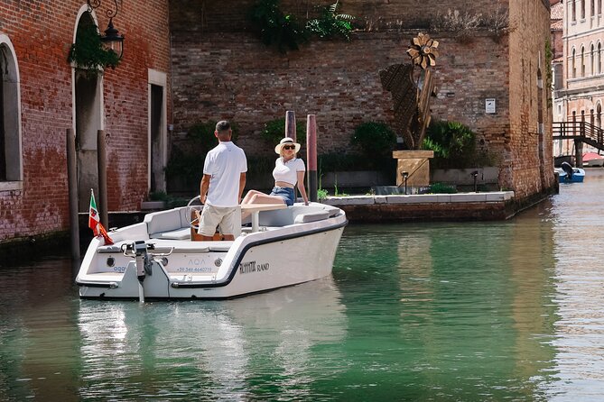 Venice: The Hidden Canals on an Electric Boat - When to Go: Light, Heat, and Photo-Friendly Timing