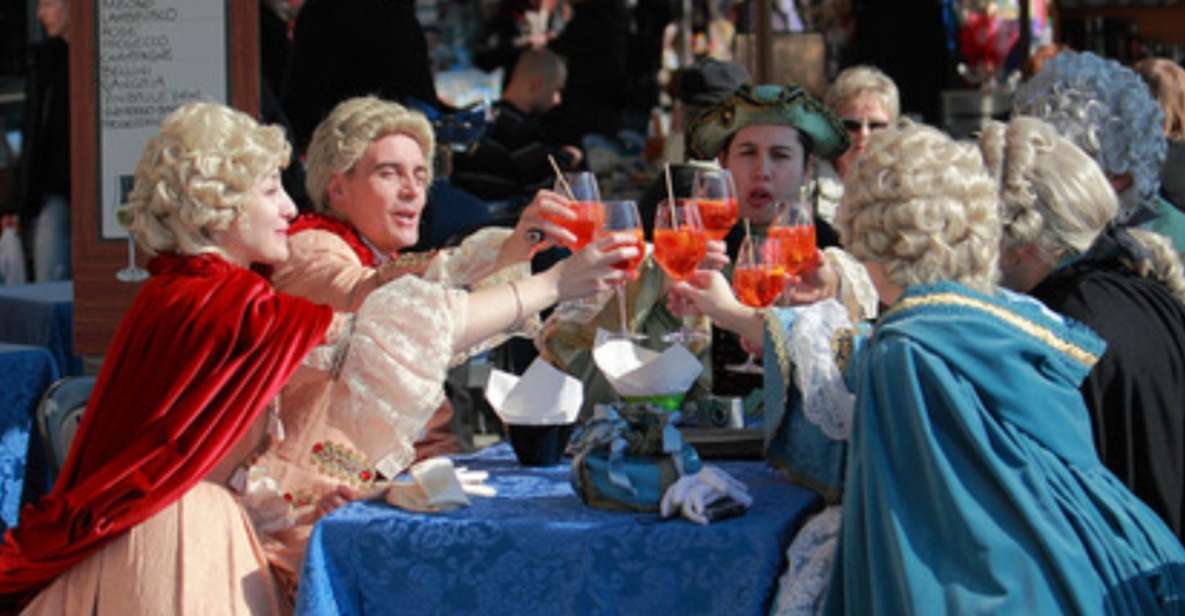 Venice: Venetian Style Carnival Pub Crawl - Carnival Pub Crawl in Venice: bacari culture in 2 hours