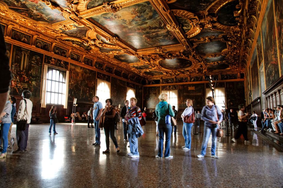 Venice: Walking tour, Doge Palace, & St. Mark's Basilica - The walking portion: squares, the Campo of S. Maria Formosa, and Mercerie