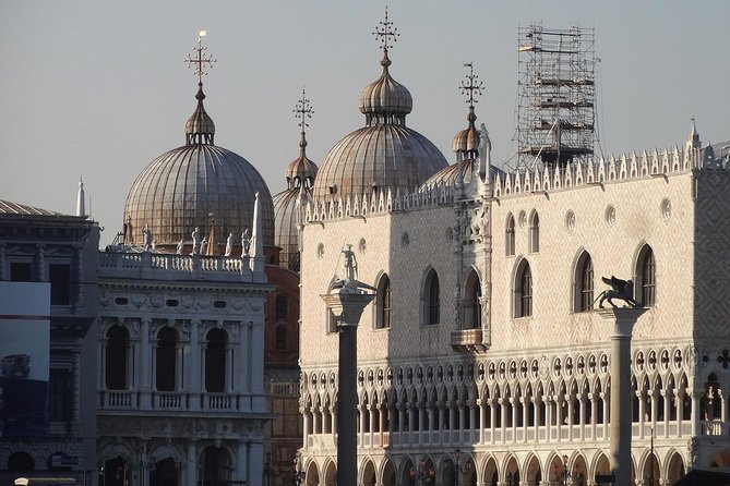 Venice Walking Tour plus Skip the Lines Doge's Palace and St Mark's Basilica Tours - Tips to Make Your Tour Easier (and Less Annoying)