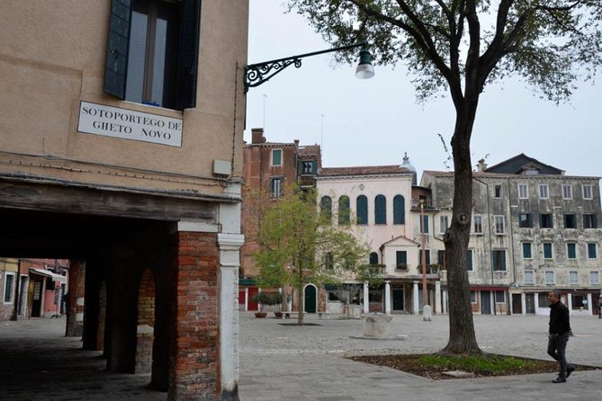 Walking Tour of Venice with Mini Cruise - Giudecca Canal: Seeing San Giorgio and Redentore from the Water