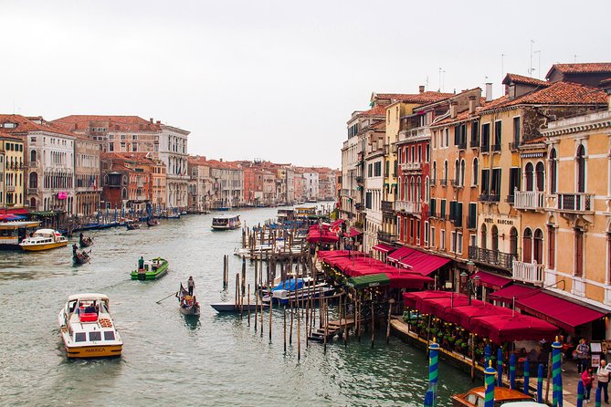 Welcome to Venice Group Tour St. Mark's Basilica & Gondola Ride - St. Mark’s Basilica: reserved entry plus what to wear and bring