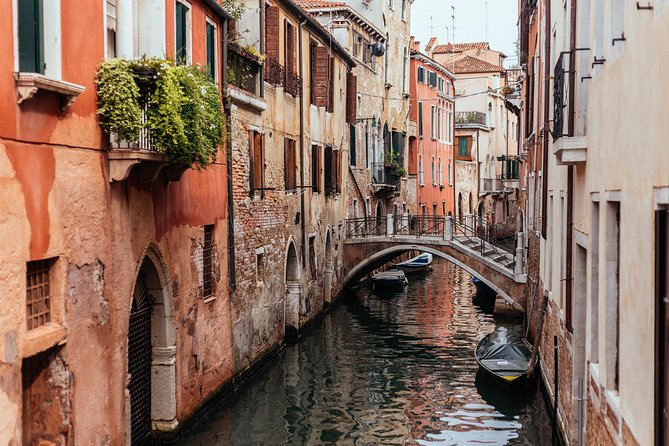 Withlocals Venice Away from the Crowds PRIVATE Tour with a Local Expert - Possible extra stops your host may add in quieter Venice